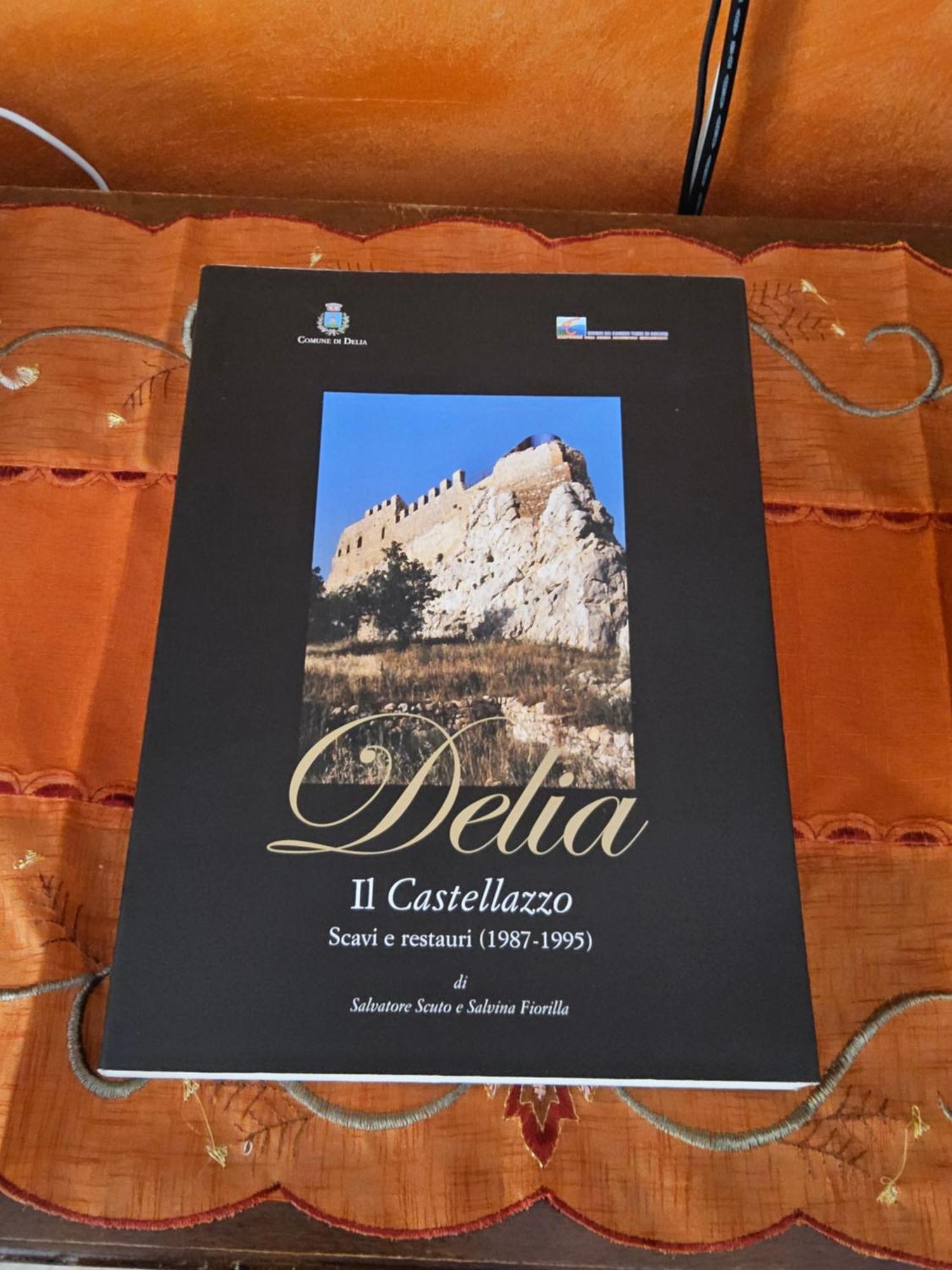 Al Cortile Del Pozzo Delia Exterior foto